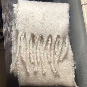 Primark Soft Cream Scarf
